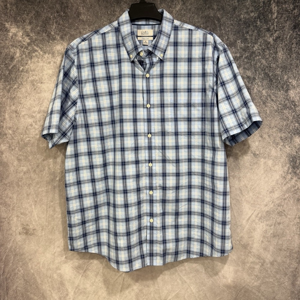 Croft & Barrow Button Down Men’s XL Blue Plaid Short Sleeve Easy Care Pocket